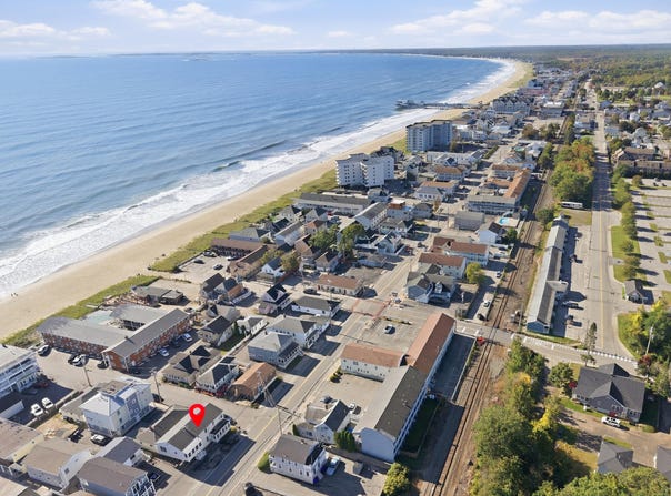 75 E Grand Avenue, Old Orchard Beach, ME 04064