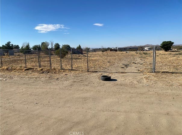 12 116th E, Pearblossom, CA 93553