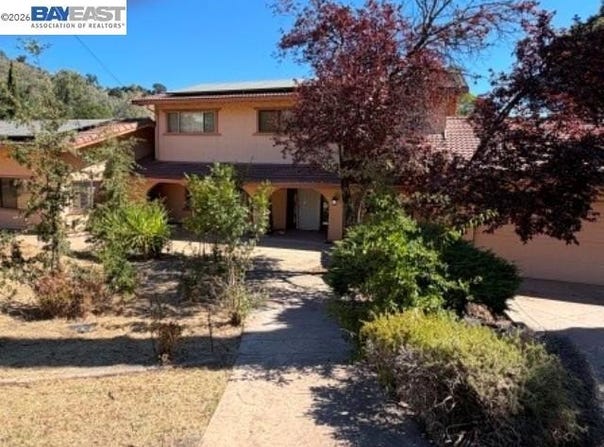 154 Vine St, Vacaville, CA 95688