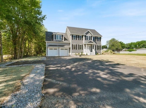 150 Nashua Rd, Dracut, MA 01826