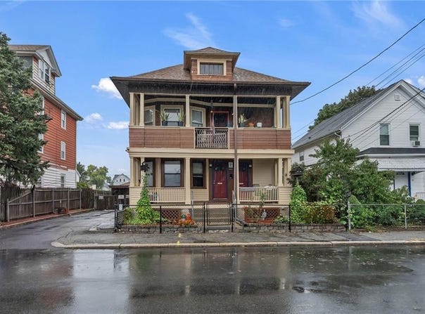 95 Thomas Avenue, Pawtucket, RI 02860
