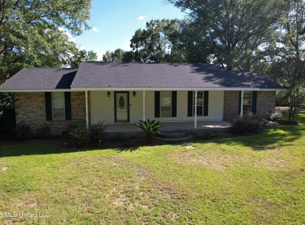 68 Dummy Line Road, Jayess, MS 39641