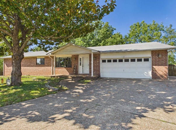 107 INDIAN CIRCLE, Mountain Home, AR 72653