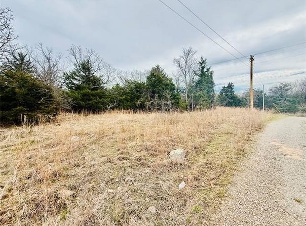 Dozer Mountain Road, Eufaula, OK 74432