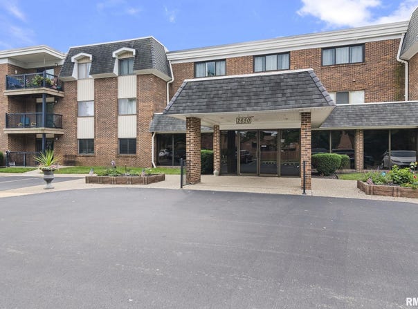 2650 COOPER Avenue, Springfield, IL 62704