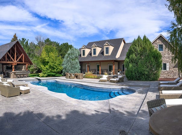 801 Deer Valley Drive, Sidney, NE 69162