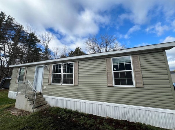 19 Main Way, Valley Falls, NY 12185