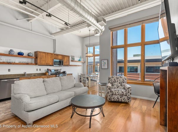 231 Robinson Street, Basalt, CO 81621