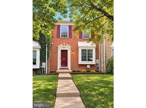 8 CARTERS ROCK, BALTIMORE, MD 21228