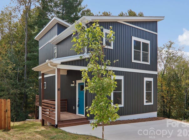 16 Escondido Drive, Asheville, NC 28806