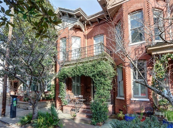 220 E State Street, Savannah, GA 31401