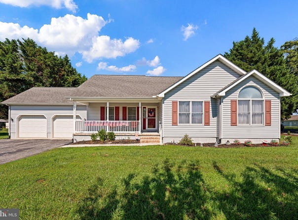 48 ATTIX Drive, DOVER, DE 19904