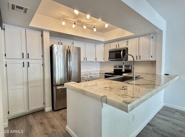 1331 W Baseline Road, Mesa, AZ 85202