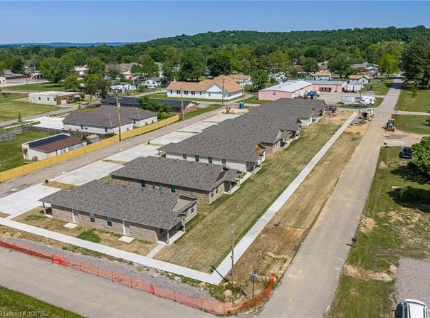 5000-5224 S 33rd, Fort Smith, AR 72903