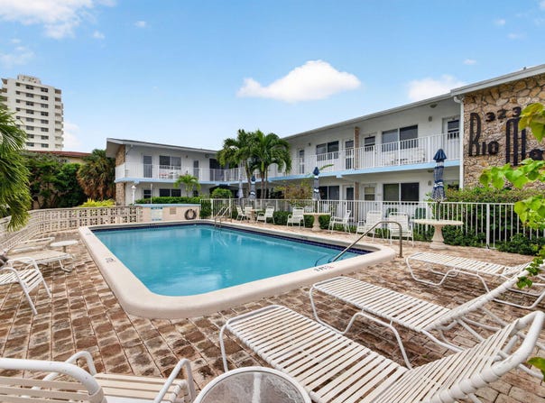 3232 Canal Drive, Pompano Beach, FL 33062