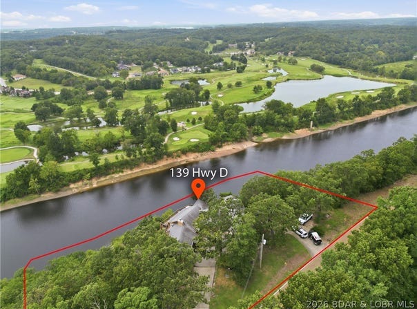 139 D Highway, Kaiser, MO 65047