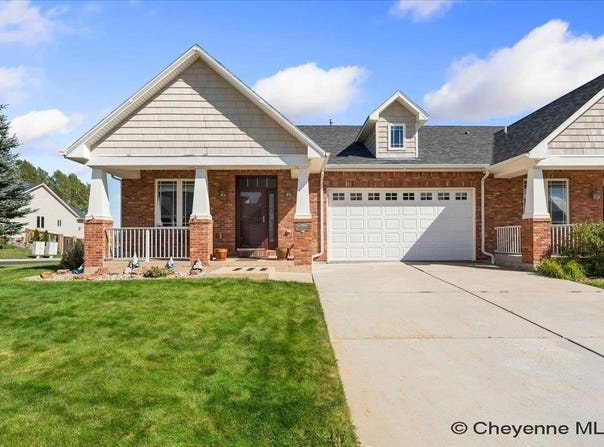 415 STERLING DR, Cheyenne, WY 82009