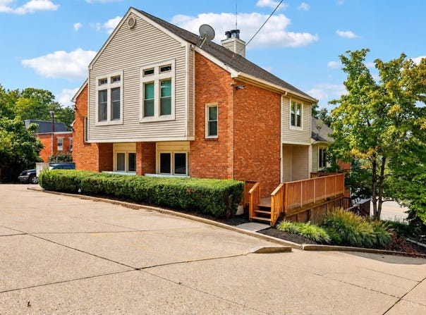 2126 Gilbert Avenue, Cincinnati, OH 45206