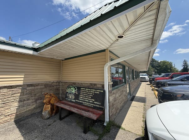 906 E Rochester Street, Akron, IN 46910