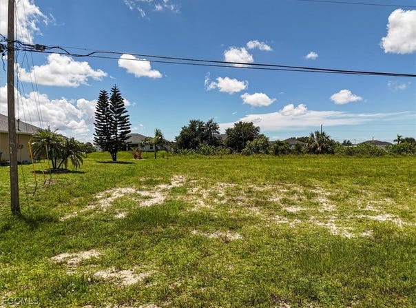 1800 NW 2 Terrace, Cape Coral, FL 33993