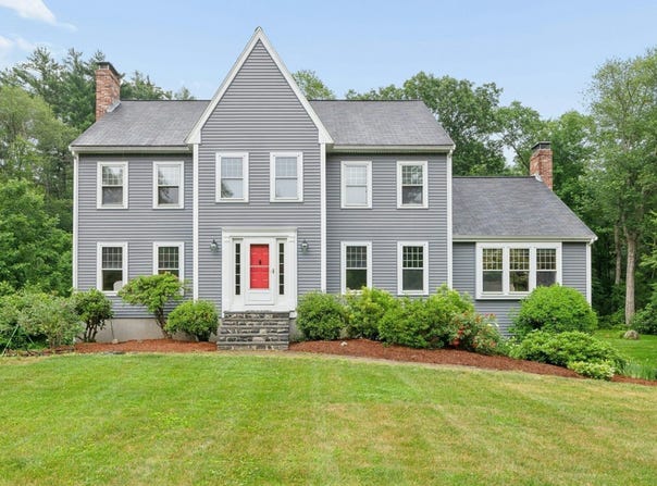 10 Sadler Road, Upton, MA 01568