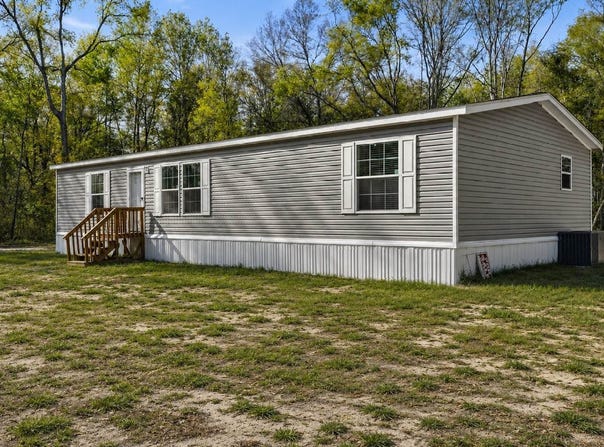 216TH TERR, OBrien, FL 32071