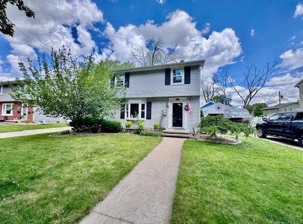 1118 PARKWAY Boulevard, APPLETON, WI 54914