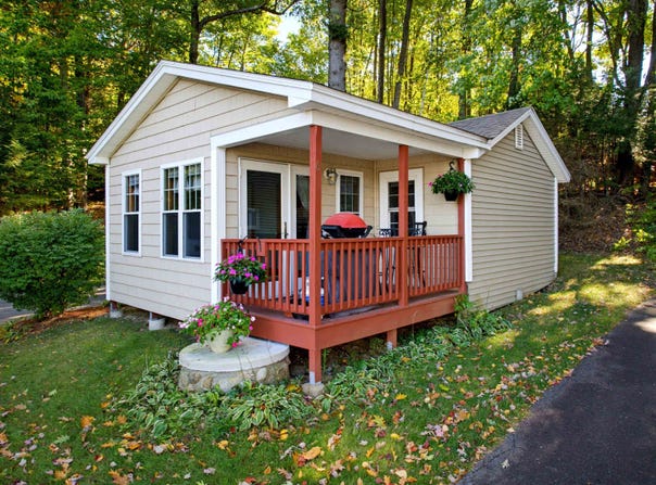 937 Weirs Boulevard, Laconia, NH 03246