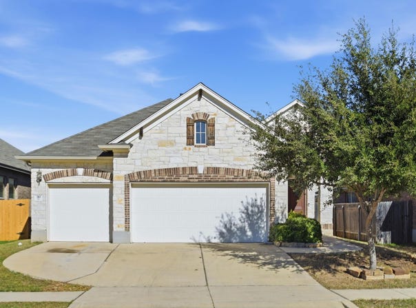 310 Durata Dr, San Marcos, TX 78666