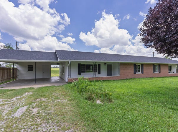 3274 N State Highway Ab, Springfield, MO 65803