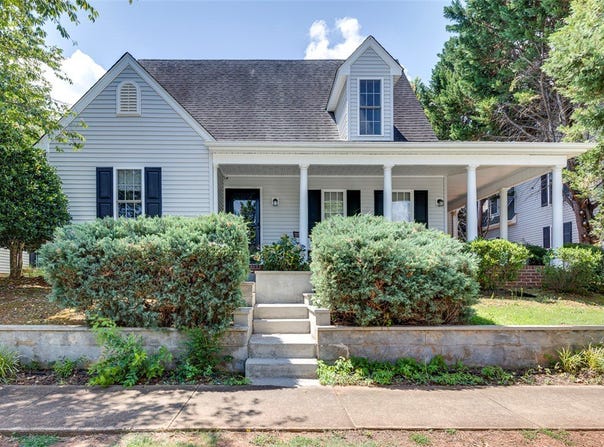 1010 Meehan Way, Pendleton, SC 29670
