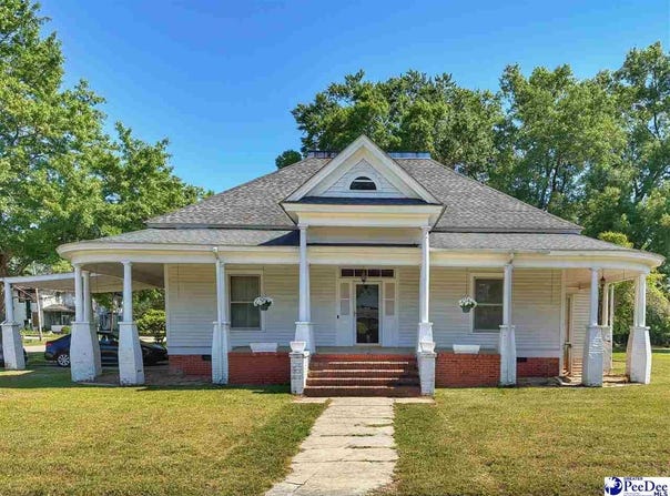 701 E Harrison St, Dillon, SC 29536