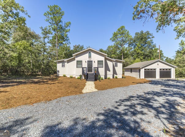 559 Shawnee Circle, Byron, GA 31008