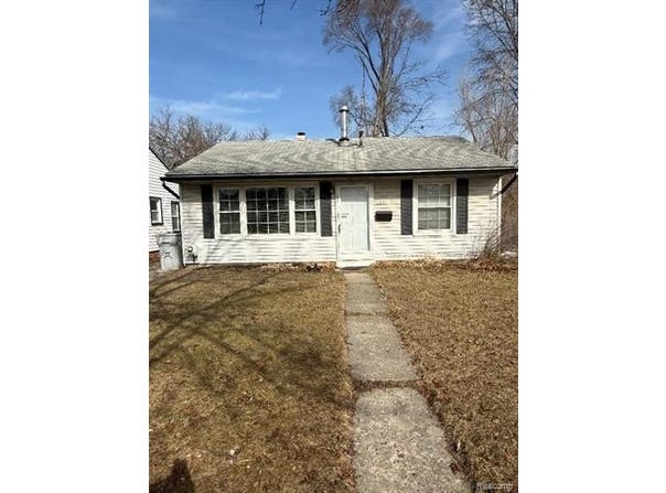 1441 E Harry Avenue, Hazel Park, MI 48030