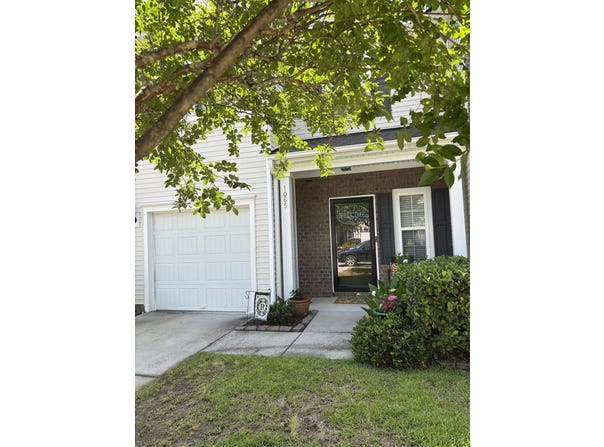 1065 Bennington Drive, Charleston, SC 29492