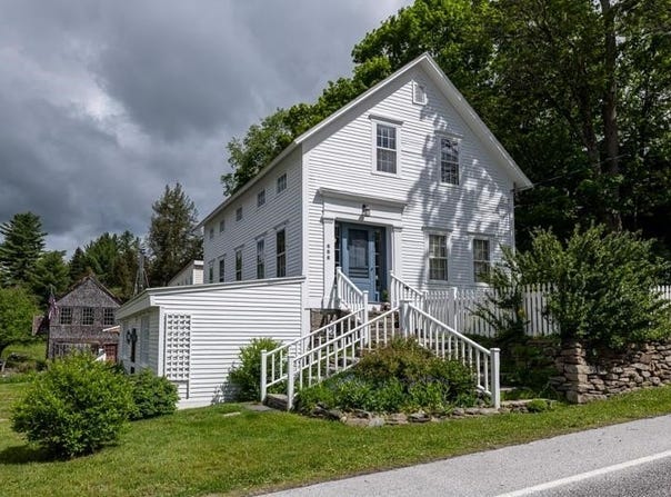 686 Main Street, Weston, VT 05161