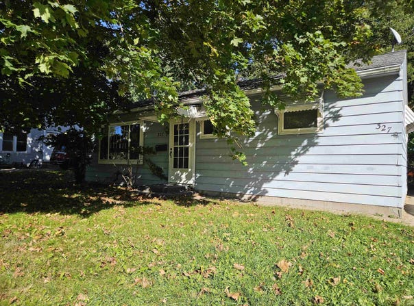 327 Hitchcock Street, Baraboo, WI 53913