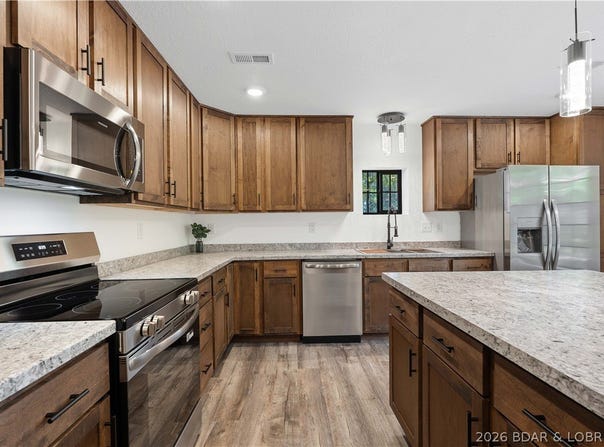 21264 Lavender Road, Barnett, MO 65011