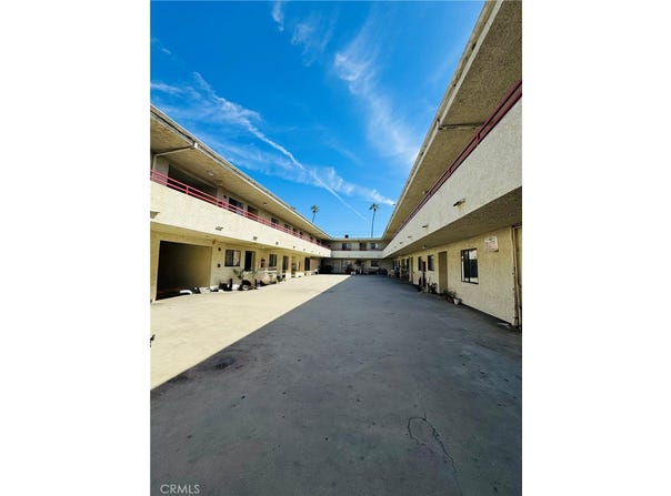 14610 Delano, Van Nuys, CA 91411