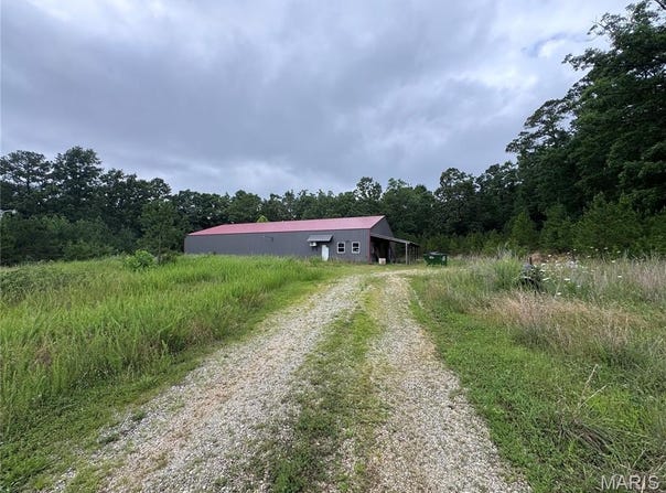 18205 Whitlock Road, Licking, MO 65542