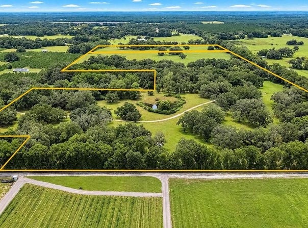 7590 NW 75th St, Chiefland, FL 32626