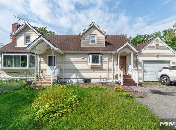 1 Alexander Avenue, Wanaque, NJ 07420
