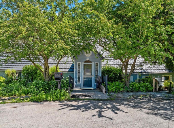 E5401 12TH Road, ALGOMA, WI 54201-9696