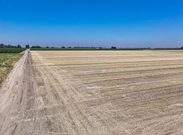 8050 15th Avenue, Hanford, CA 93230