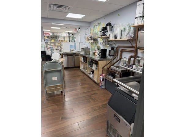 260 High St, Lowell, MA 01852