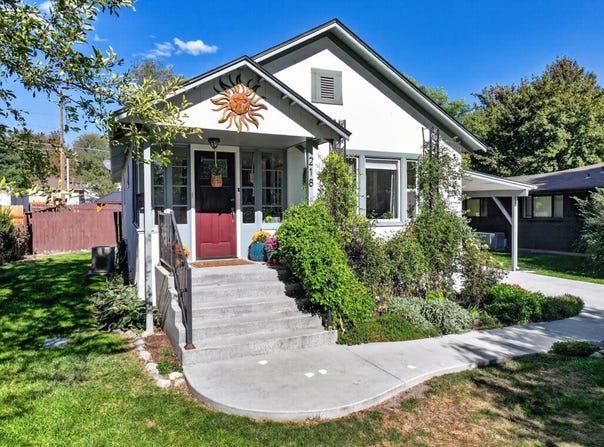 218 S 13Th Ave, Pocatello, ID 83201