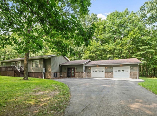 243 Oneida Mine Rd, Brush Val/Buffington, PA 15748