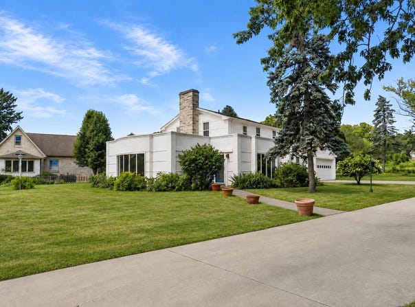 1214 Riverside Drive, Fort Atkinson, WI 53538