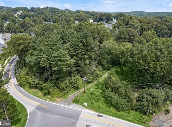 6467 HANOVER RD, HANOVER, MD 21076