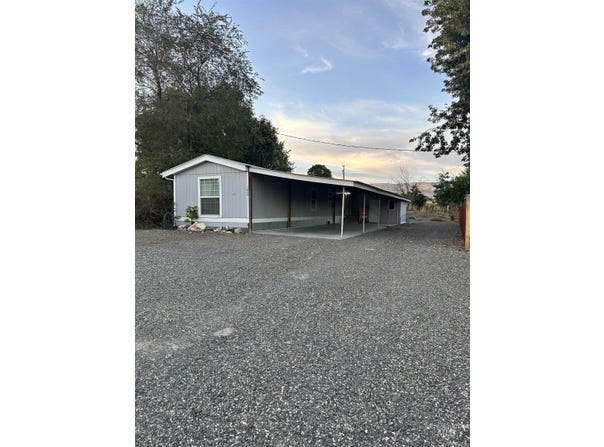 1008 20th Ave, Clarkston, WA 99403